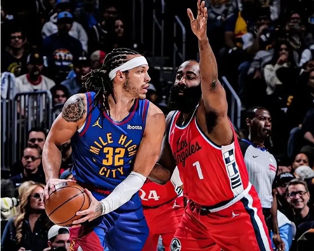 关于穆古鲁扎与40激战掘金分钟，大比分获胜胜负难料！，哈登焦点对战引发球迷热议的信息壹号娱乐模拟器