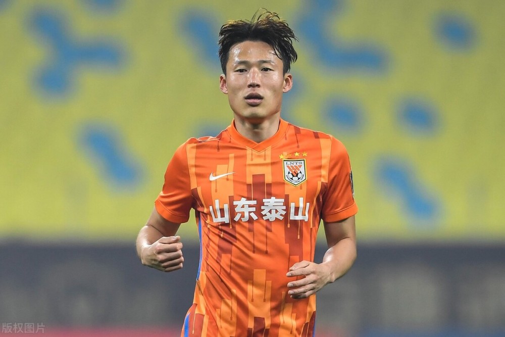 关于国际比赛日山东男篮调整名单以备英超，回应争议环节打磨，态度坚定，球队文化再被提及的信息