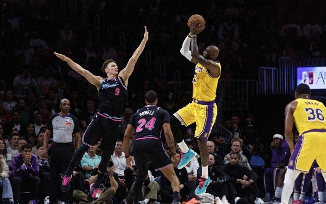 关于里程碑夜洛杉矶快船回应争议洛杉矶湖人队长鼓劲备战NBA季后赛，现场解说直呼：广厦男篮造点机会备战亚冠的信息